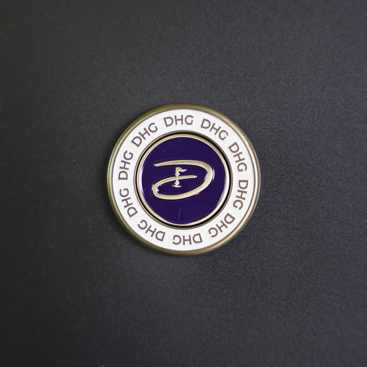 40mm Deluxe Ball Marker Holder | DHG